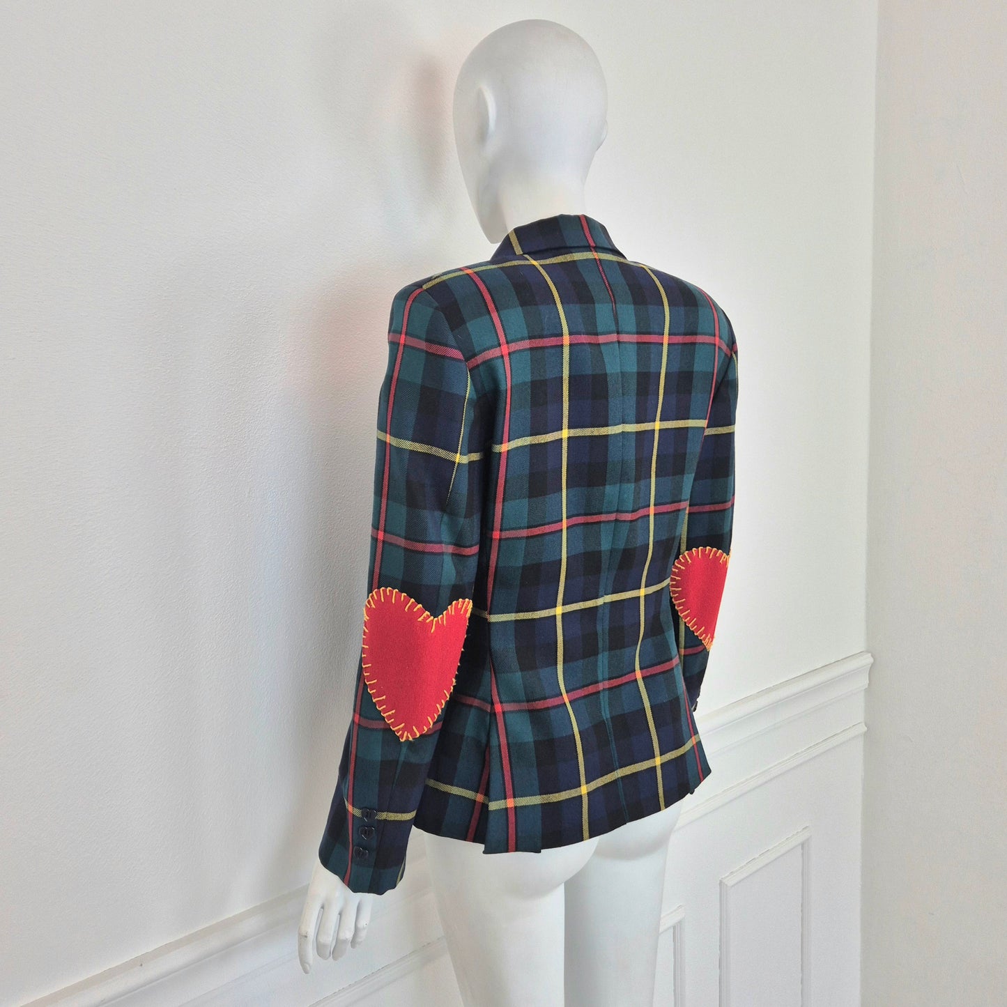 Moschino | Blazer tartan con toppe cuore