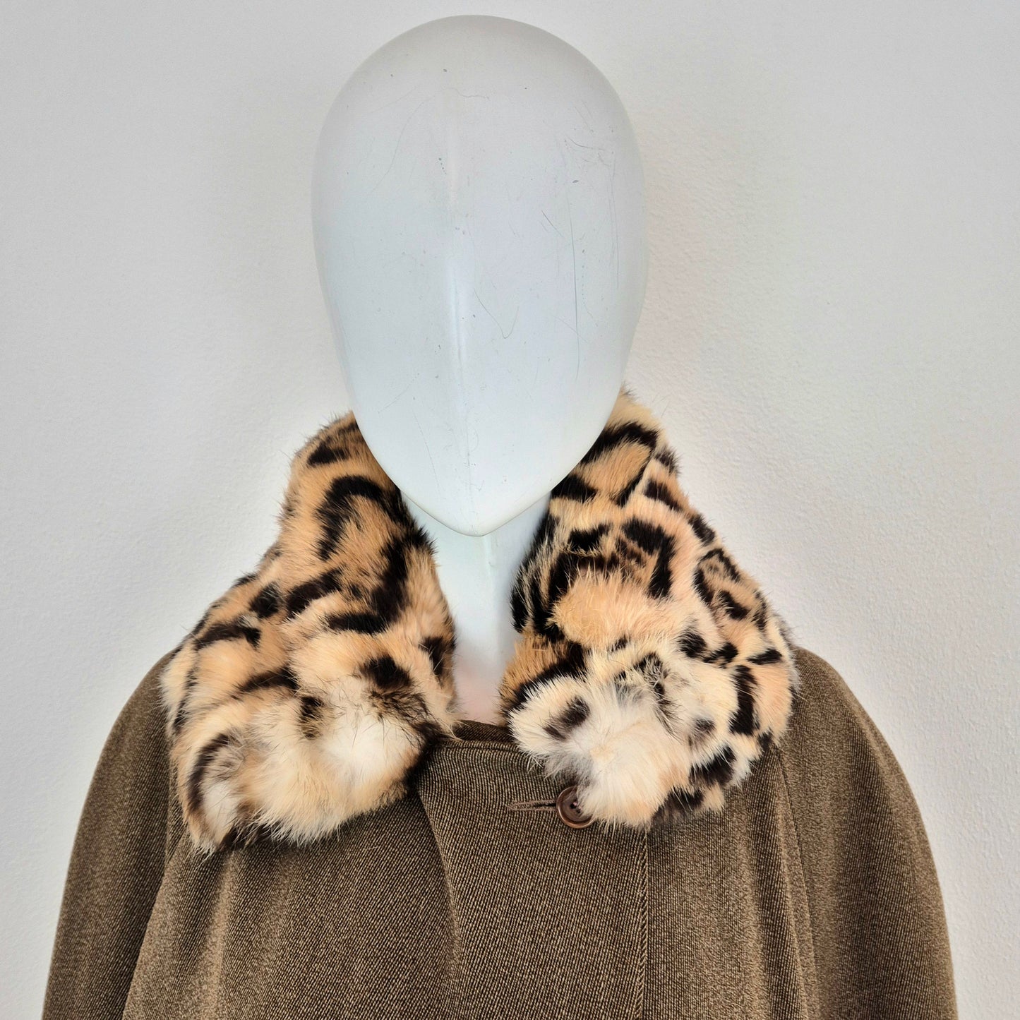 Romeo Gigli | Cappotto con collo in pelliccia animalier fw1993