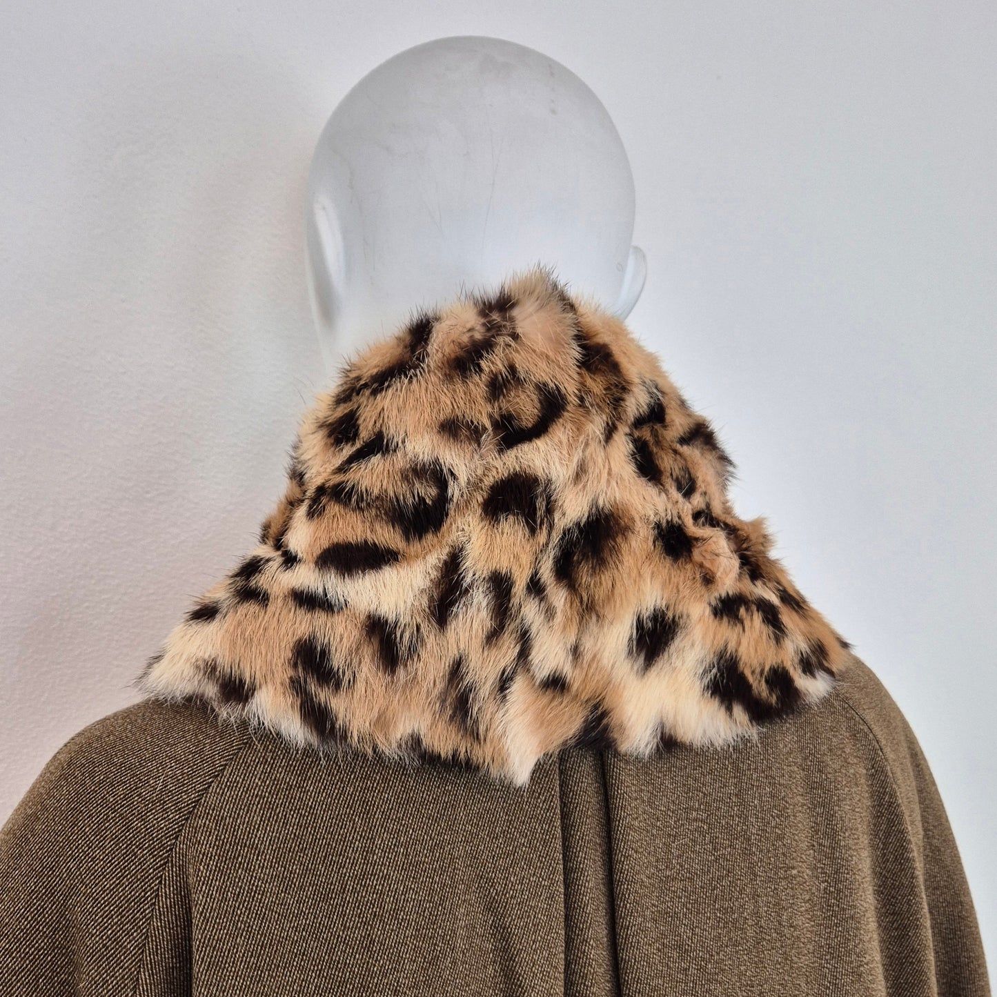 Romeo Gigli | Cappotto con collo in pelliccia animalier fw1993