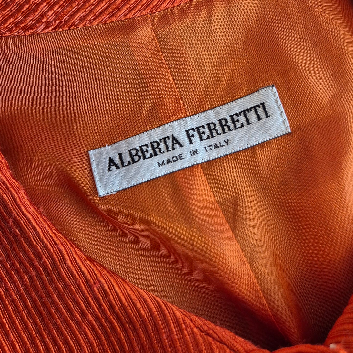 Alberta Ferretti | Abito arancione con cinturina e maxi bottoni