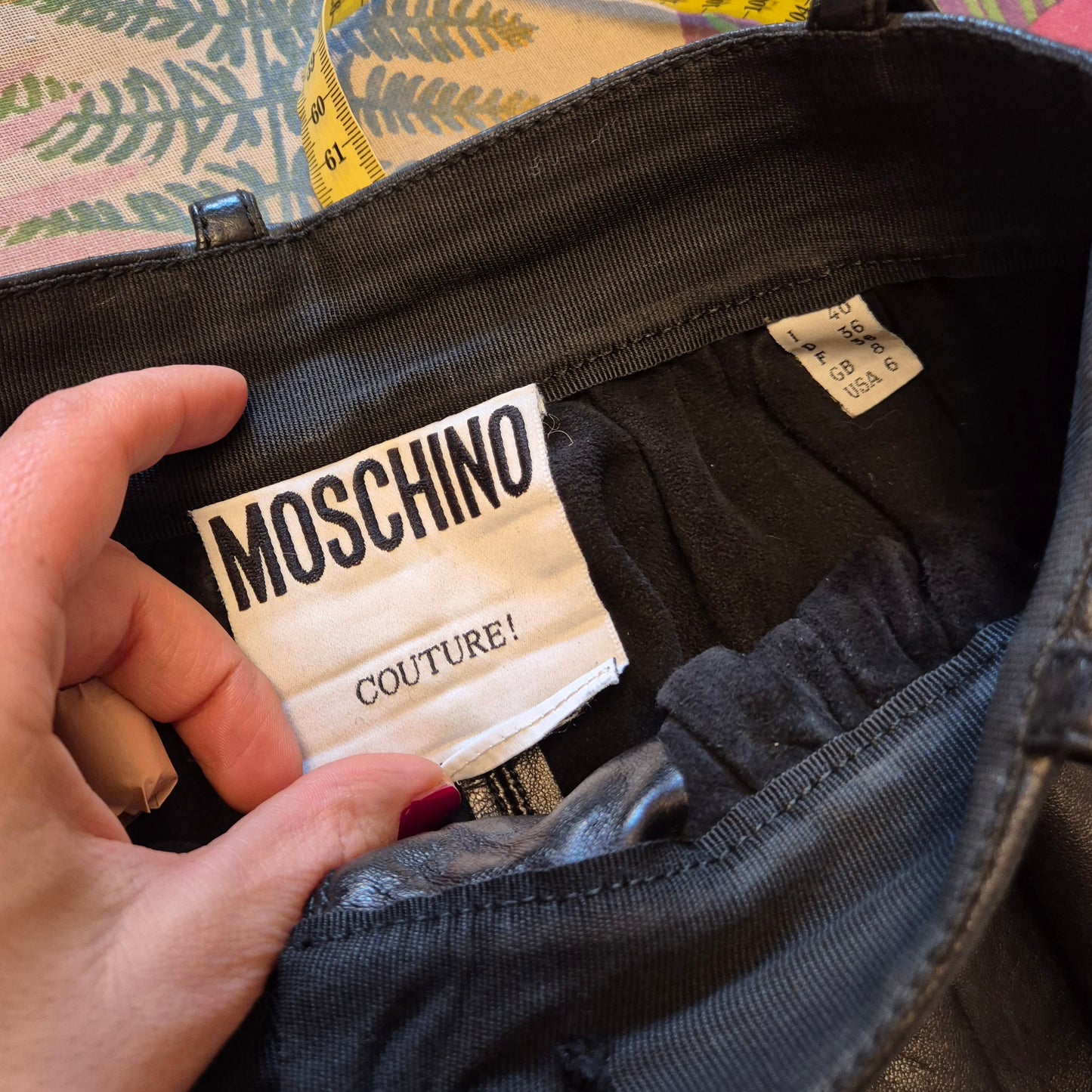 Moschino Couture | Gonna in pelle con tasche e bottoni