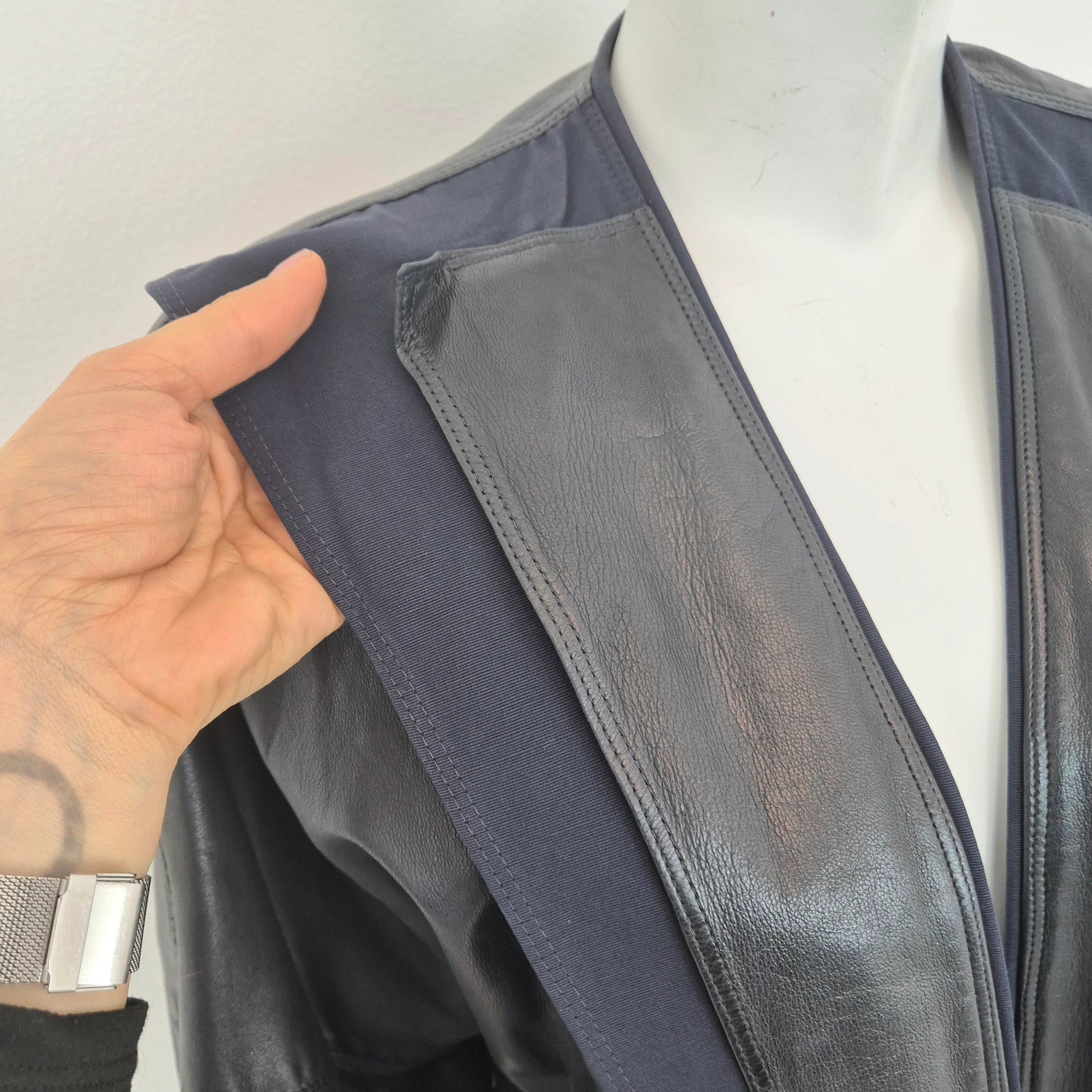 Gianni Versace Giacca in pelle blu vintage