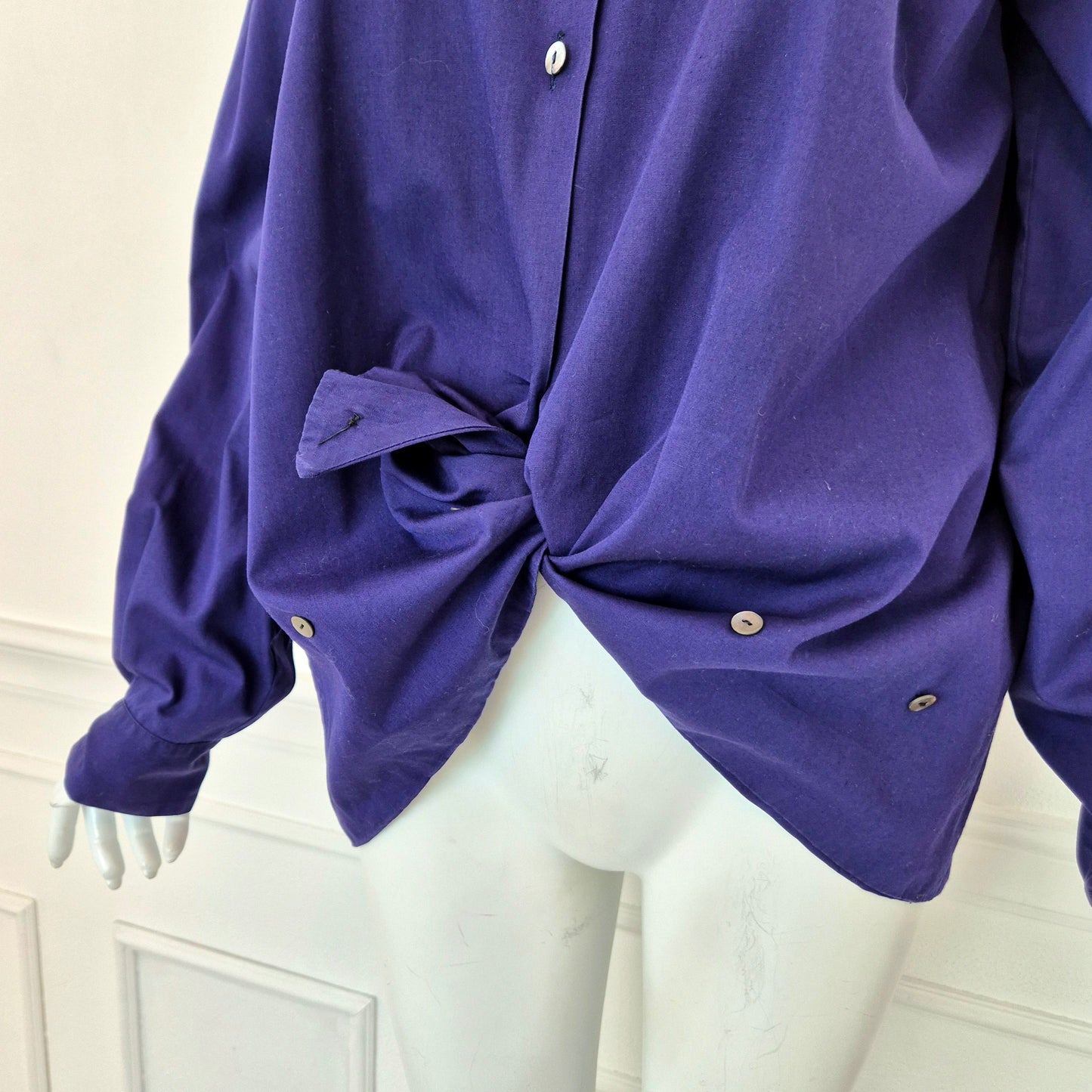 Romeo Gigli | Camicia in cotone indaco con bottoncini sul fondo 1990