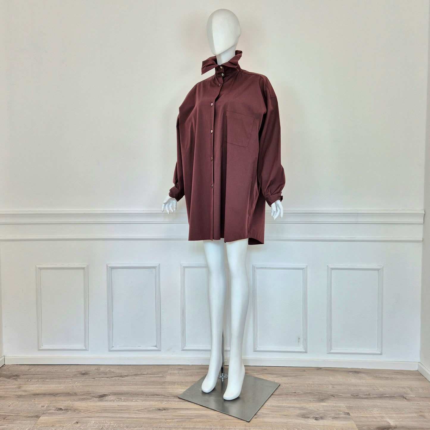 Romeo Gigli | Camicia melanzana con colletto a pieghe 1989