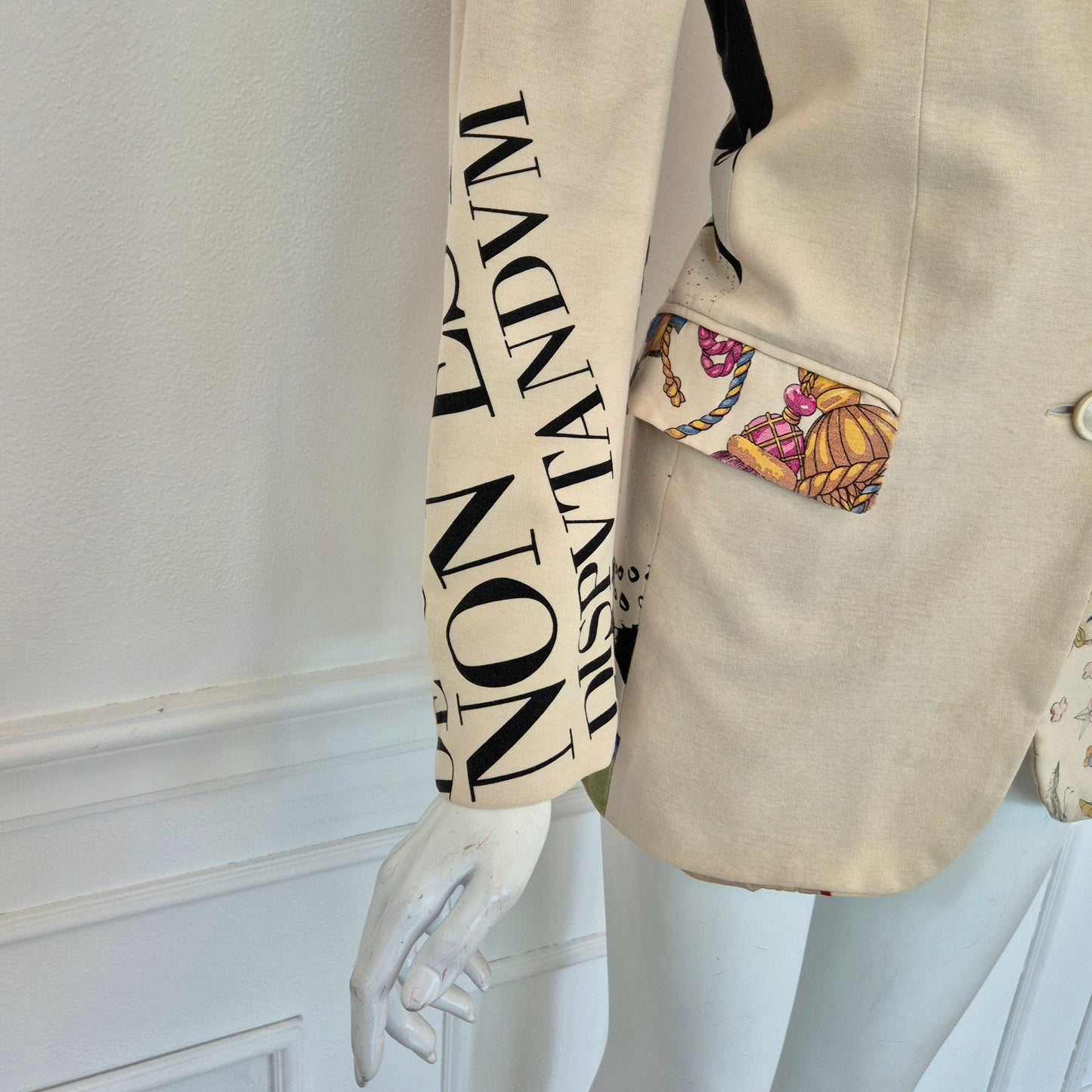 Moschino | Giacca panna con disegni