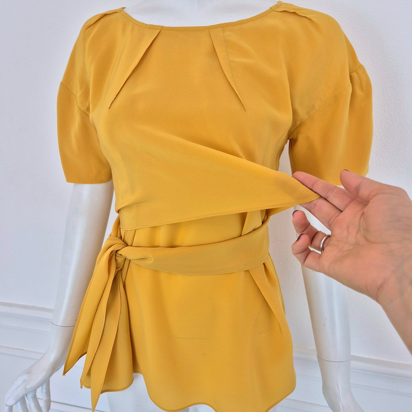 Miu Miu | Blusa gialla pura seta