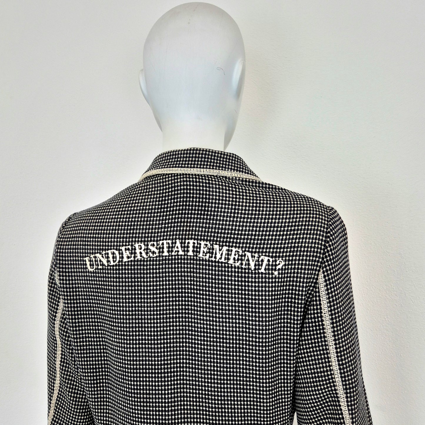 Moschino | Giacca "Understatement?"