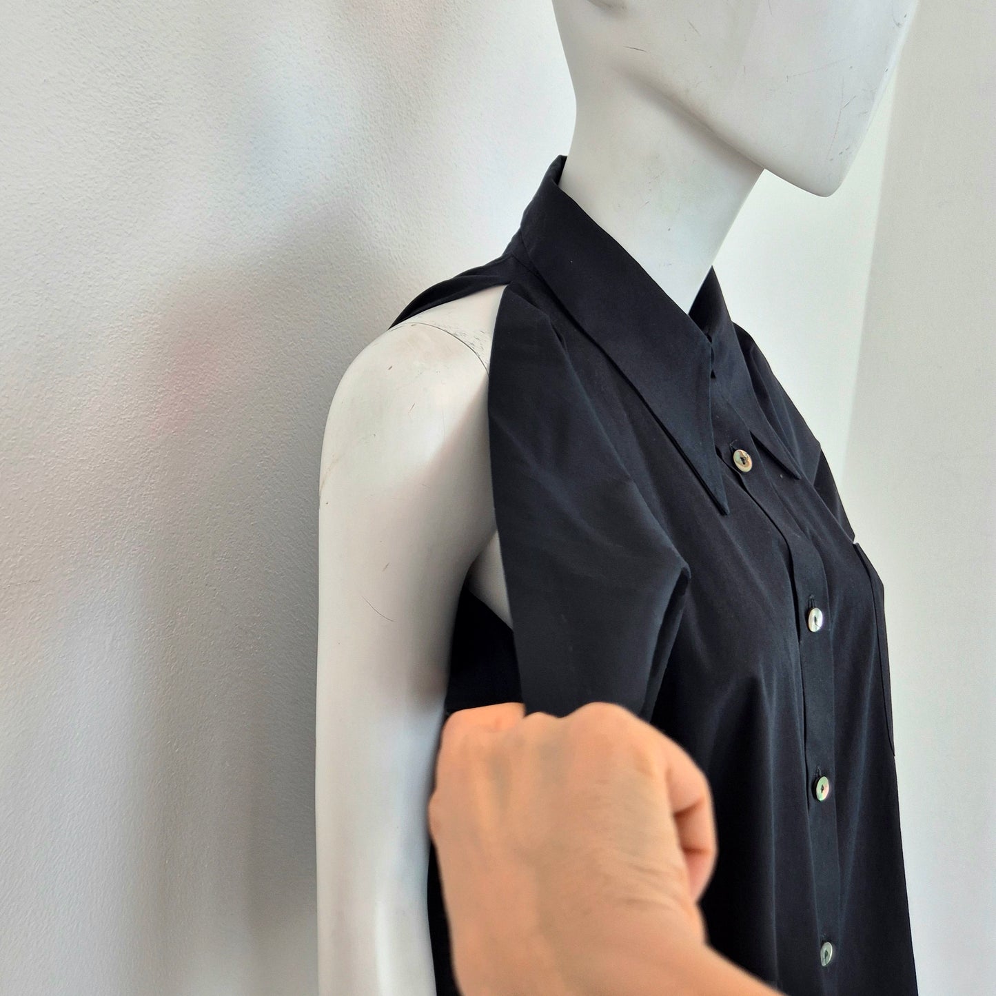 Romeo Gigli | Camicia "pipistrello" cotone nero 1993
