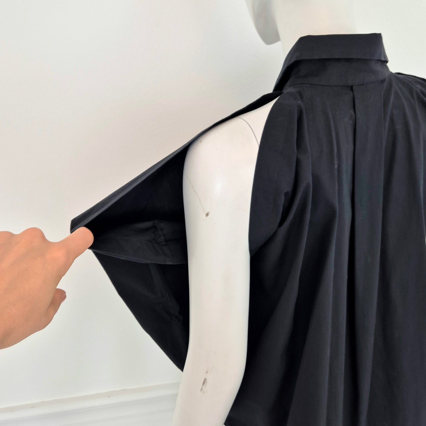 Romeo Gigli | Camicia "pipistrello" cotone nero 1993
