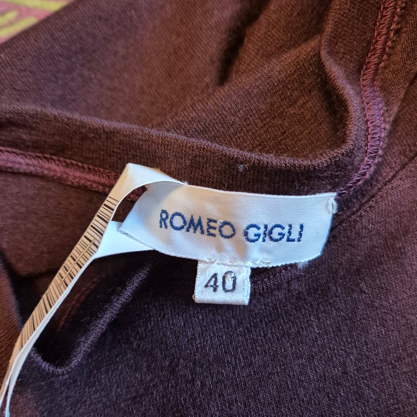 Romeo Gigli | Abito melanzana incrocio sul fondo 1988