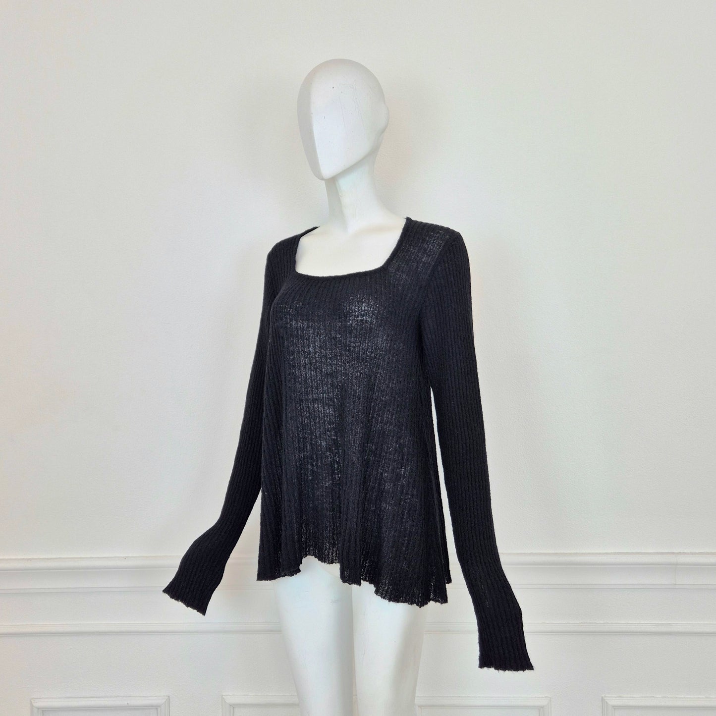 Romeo Gigli | Maglioncino nero scollo quadrato