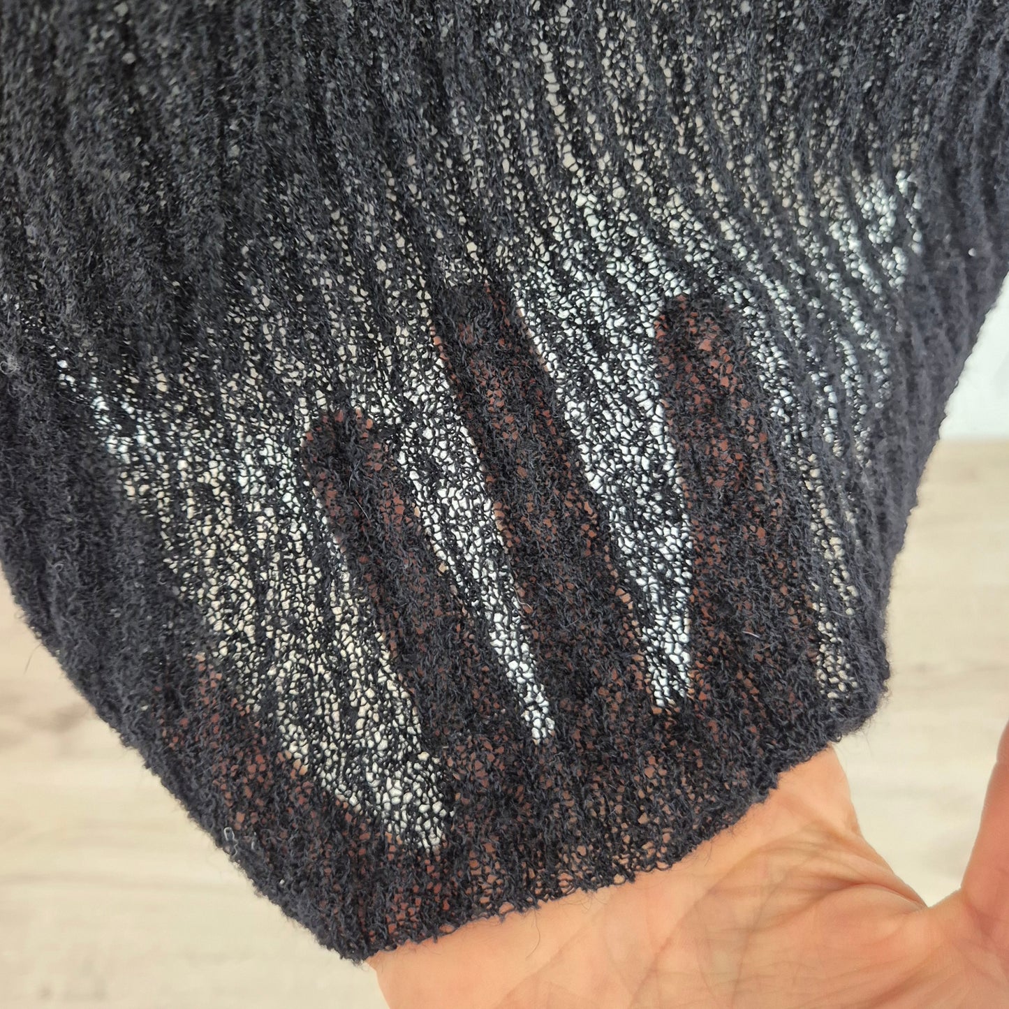 Romeo Gigli | Maglioncino nero scollo quadrato