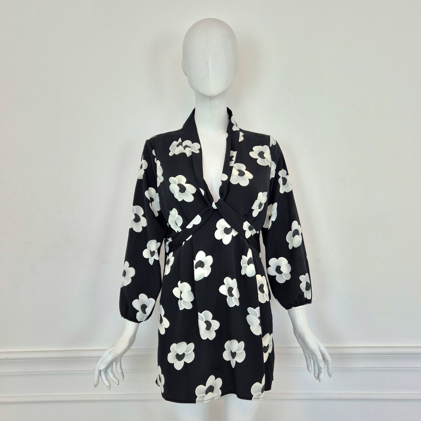 Alexander McQueen | Mini abito fiori bianconero