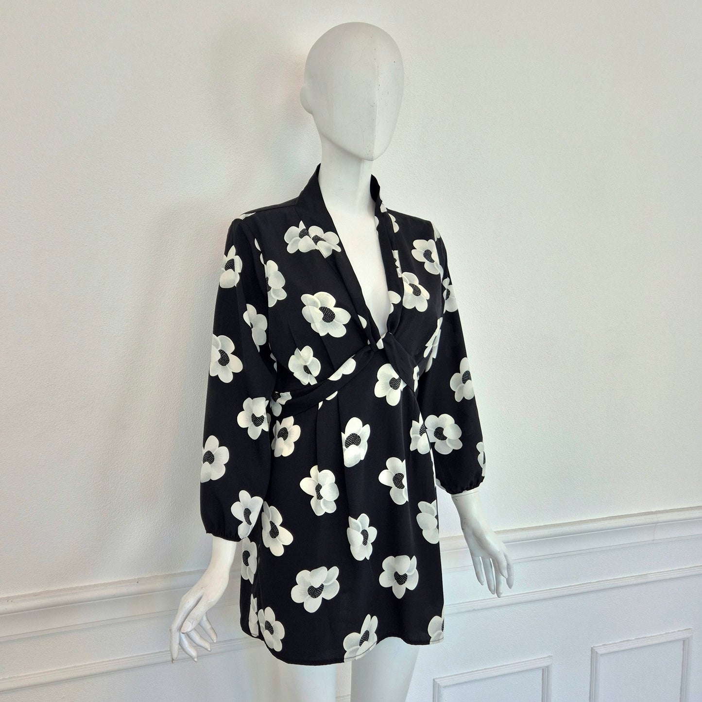 Alexander McQueen | Mini abito fiori bianconero