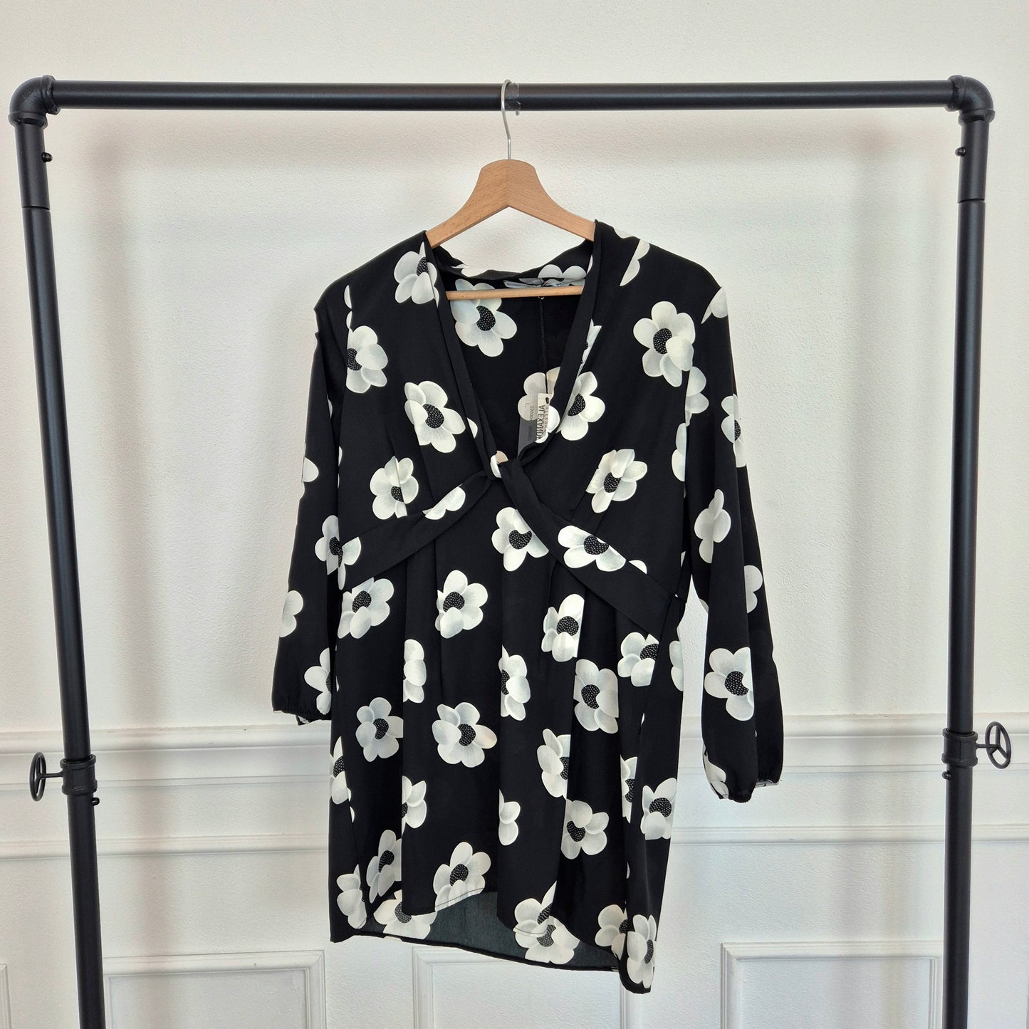 Alexander McQueen | Mini abito fiori bianconero