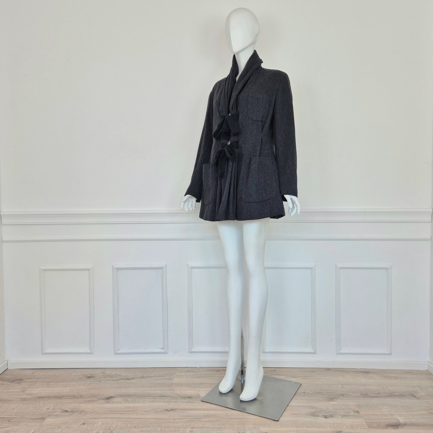 Romeo Gigli | Cappottino con fiocchi