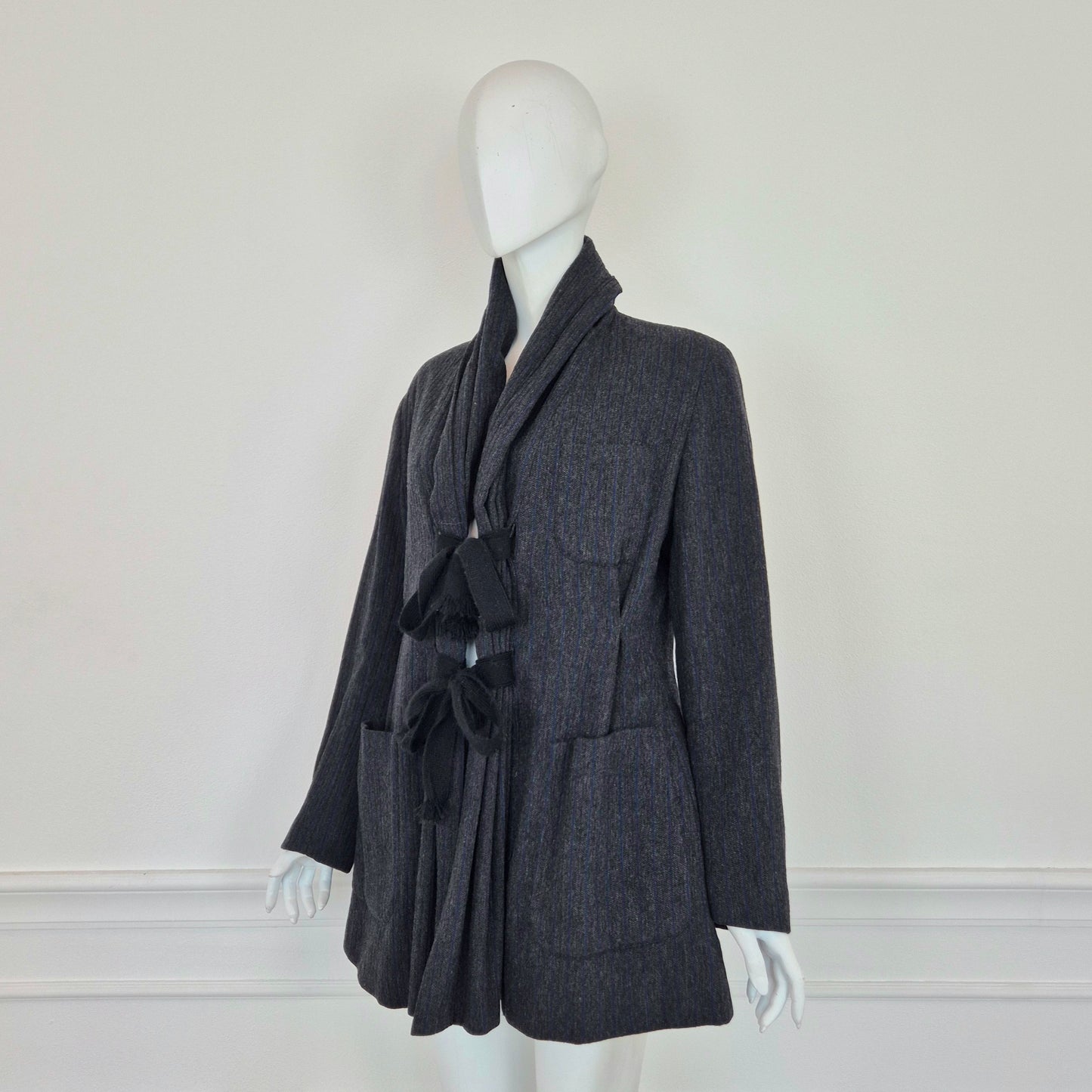 Romeo Gigli | Cappottino con fiocchi