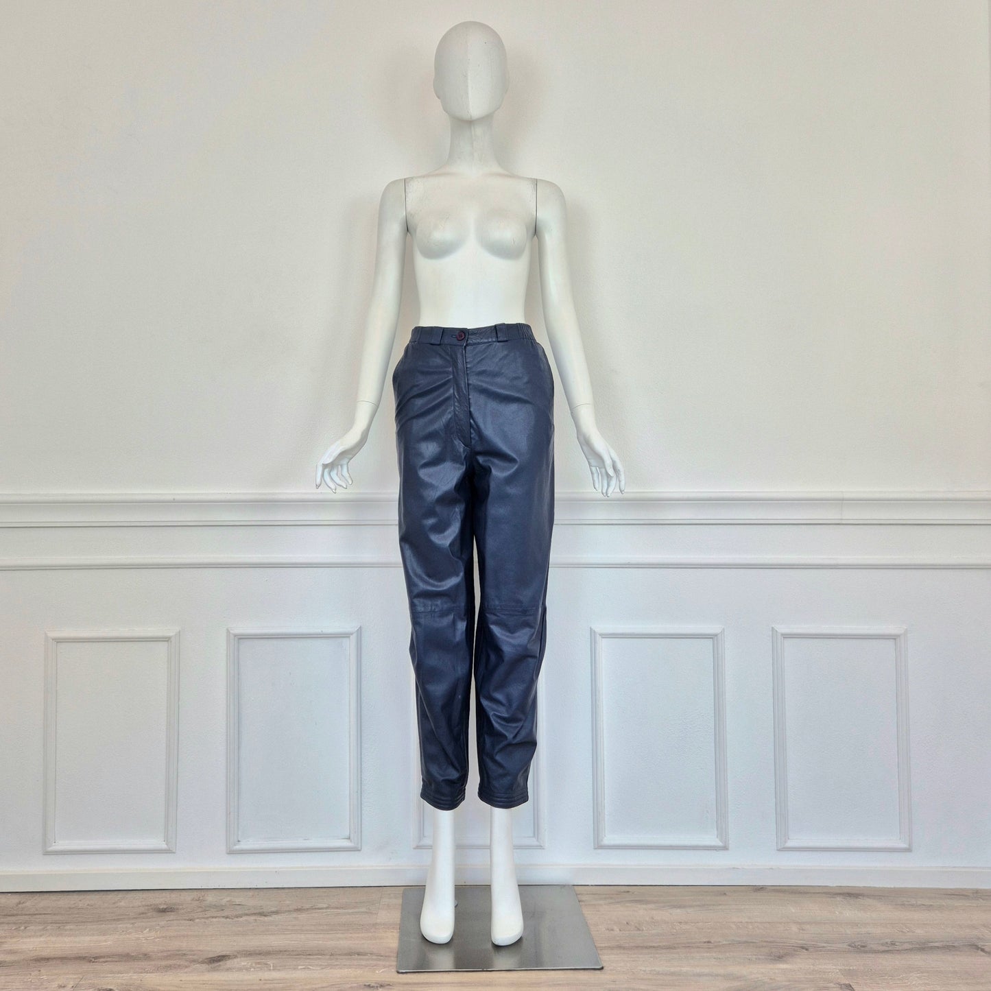 Pantaloni vintage pelle blu