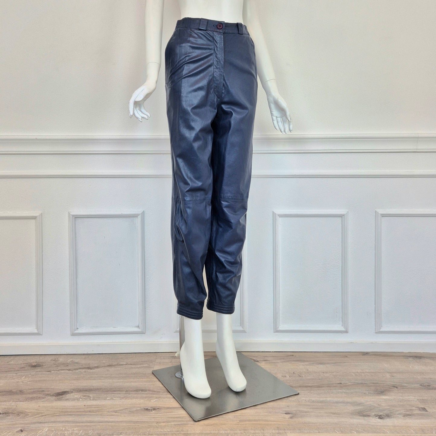 Pantaloni vintage pelle blu