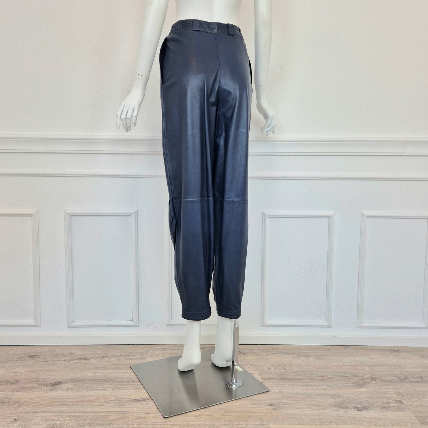 Pantaloni vintage pelle blu