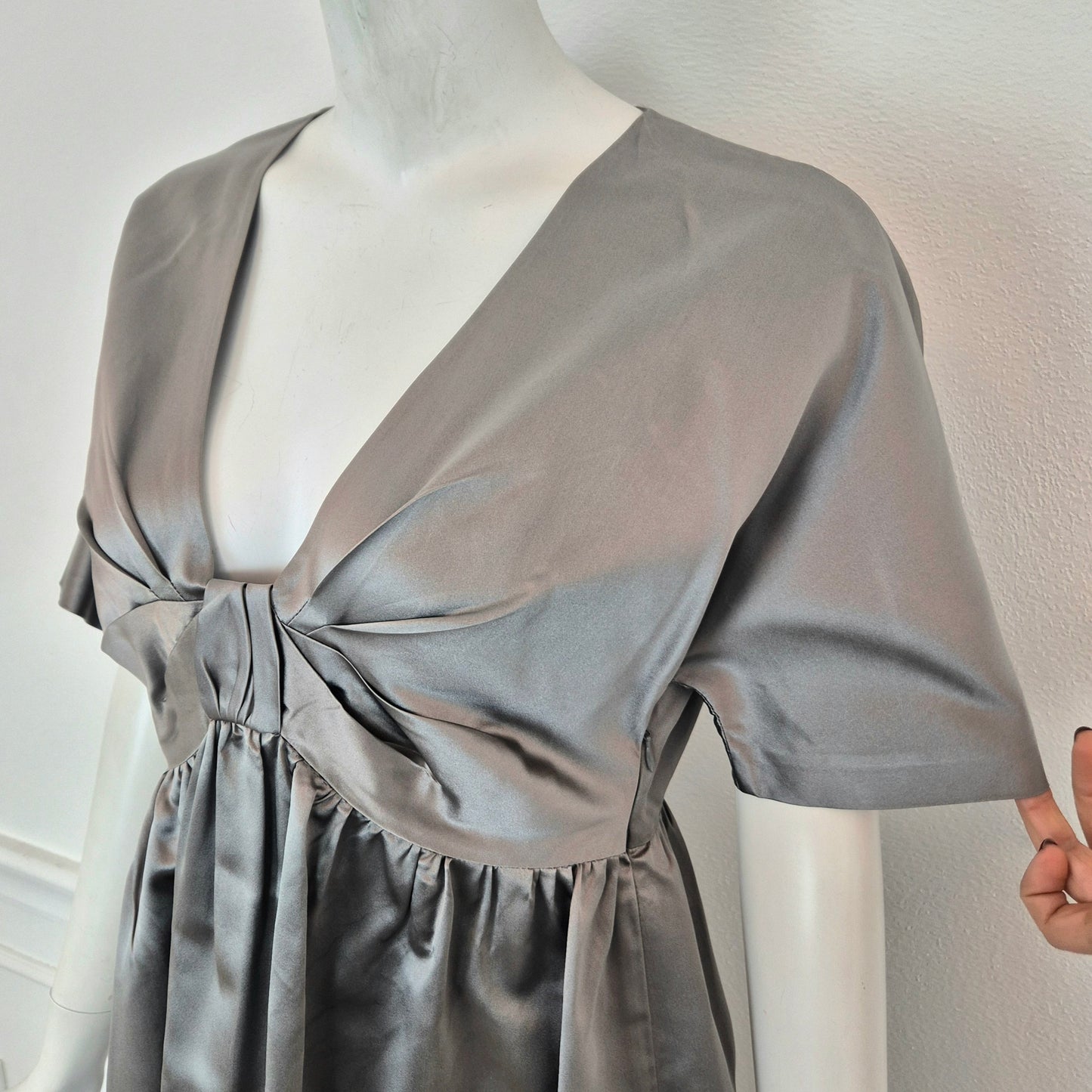 Prada | Abito in seta grigio perla SS 2007