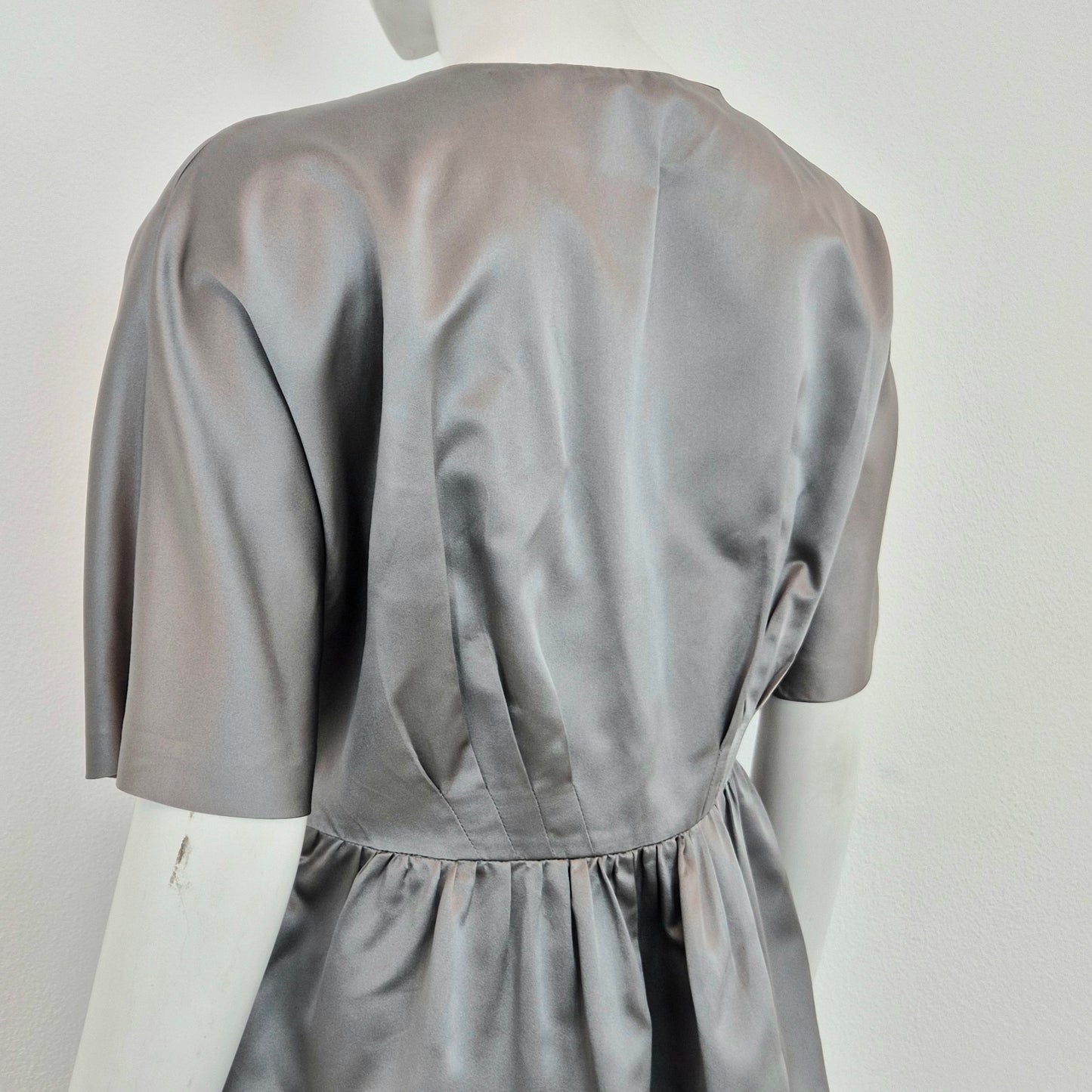 Prada | Abito in seta grigio perla SS 2007