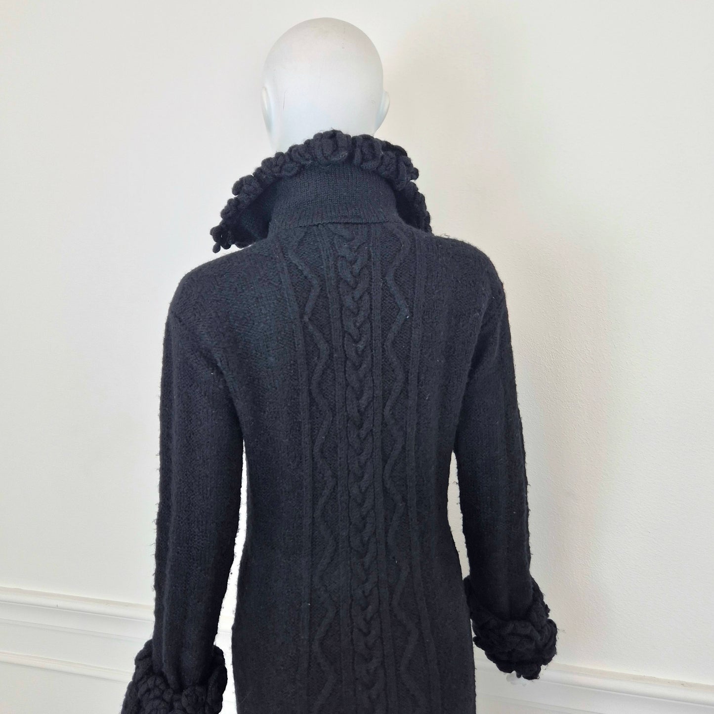 Moschino | Maxi Cardigan con fiori applicati su collo e polsi