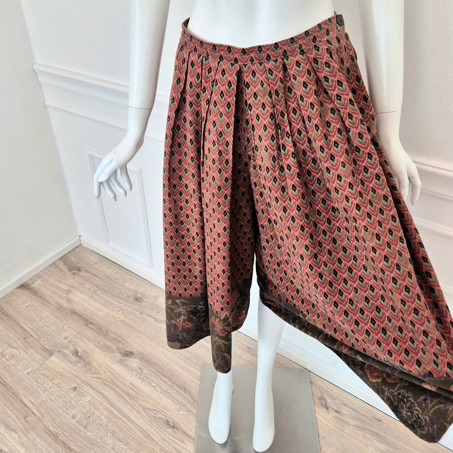 Callaghan by Gianni Versace | Gonna pantalone fantasia