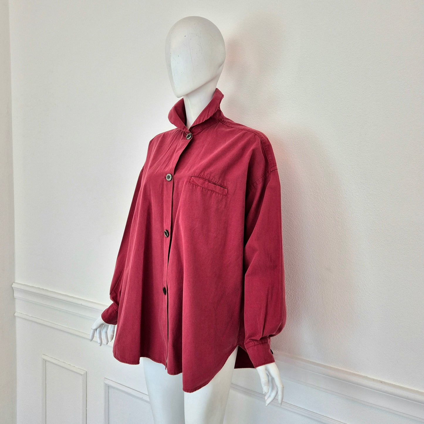 Romeo Gigli | Camicia rosso ciliegia colletto rotondo