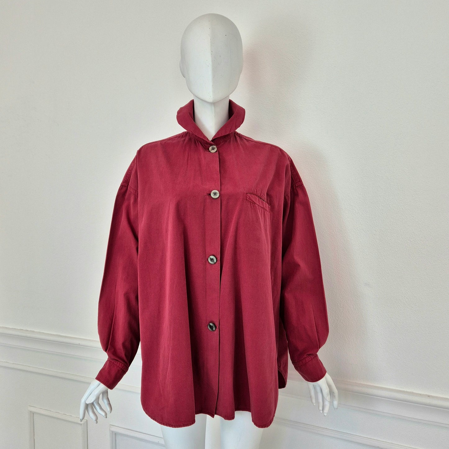 Romeo Gigli | Camicia rosso ciliegia colletto rotondo