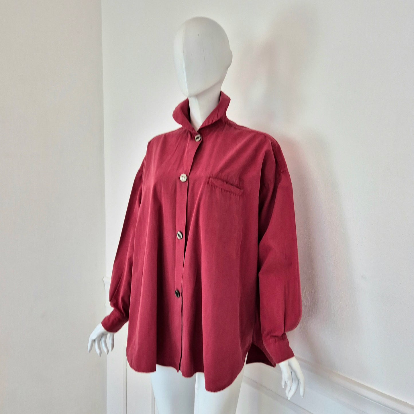 Romeo Gigli | Camicia rosso ciliegia colletto rotondo