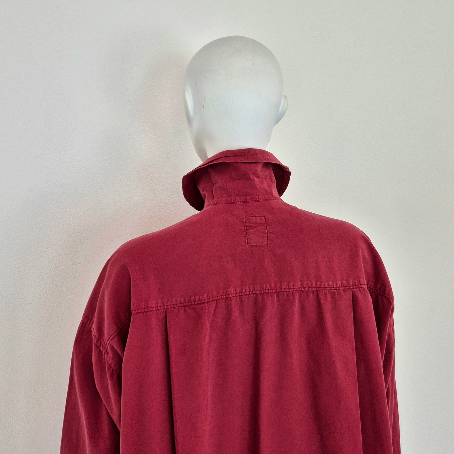 Romeo Gigli | Camicia rosso ciliegia colletto rotondo