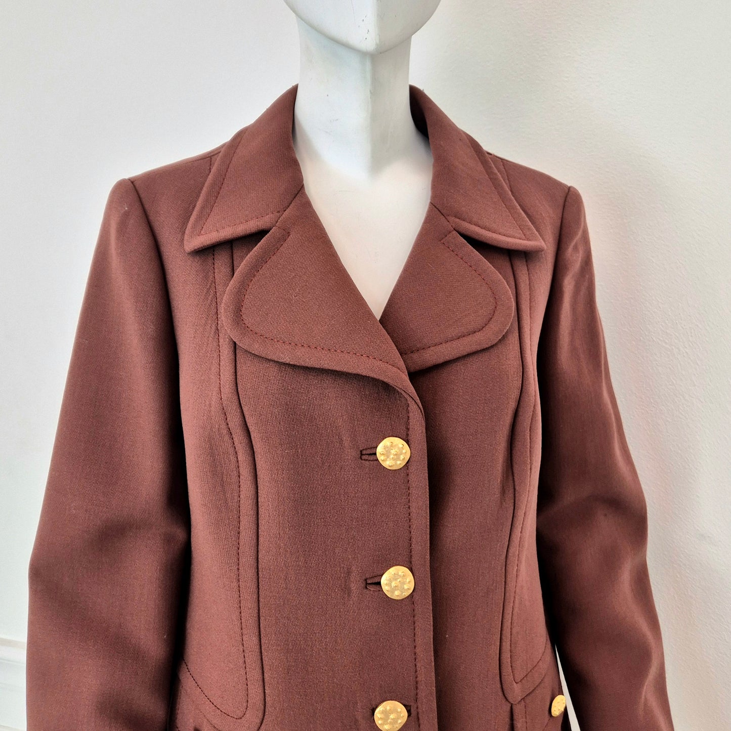 Giacca vintage coccio bottoni oro