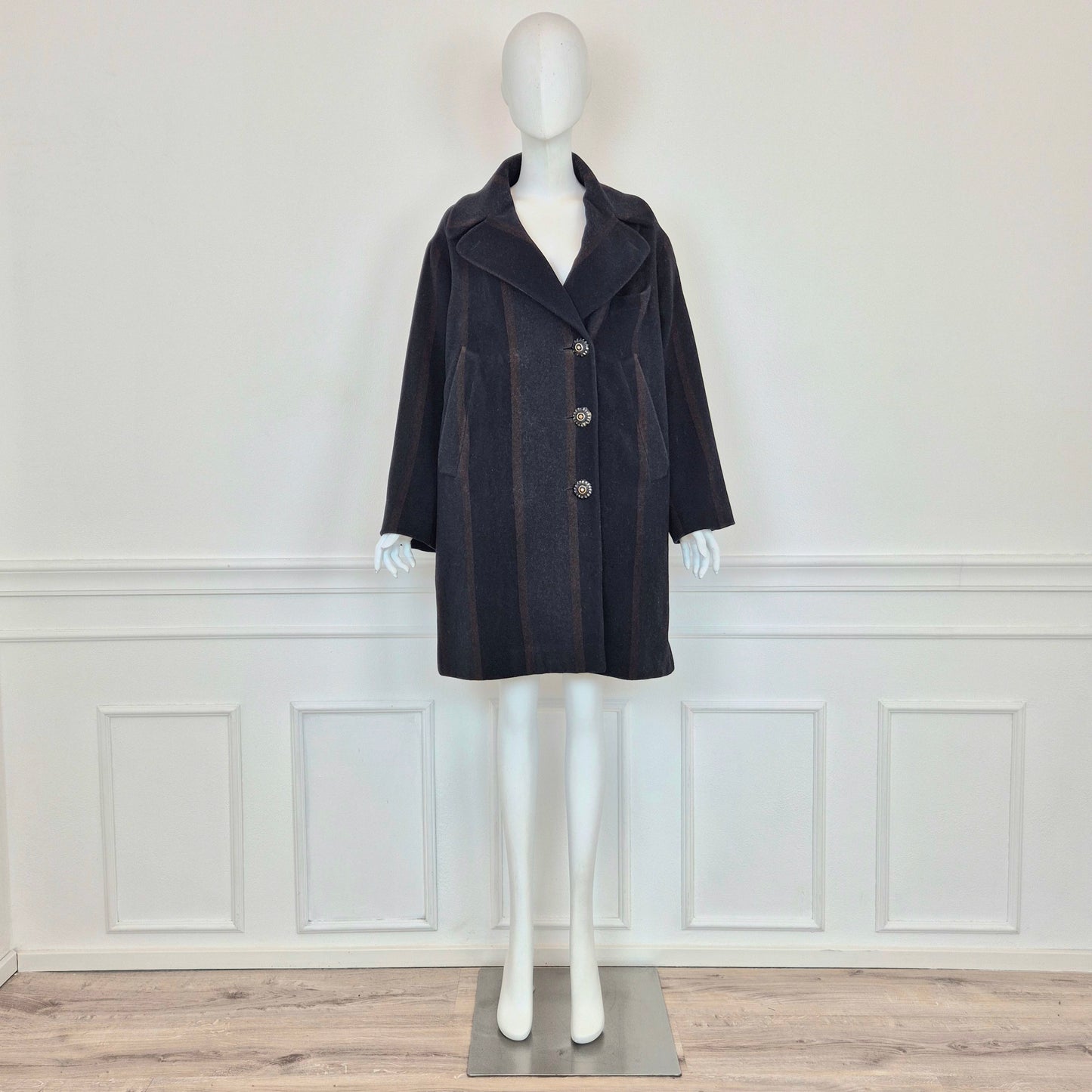 Romeo Gigli | Cappotto bottoni gioiello 1994