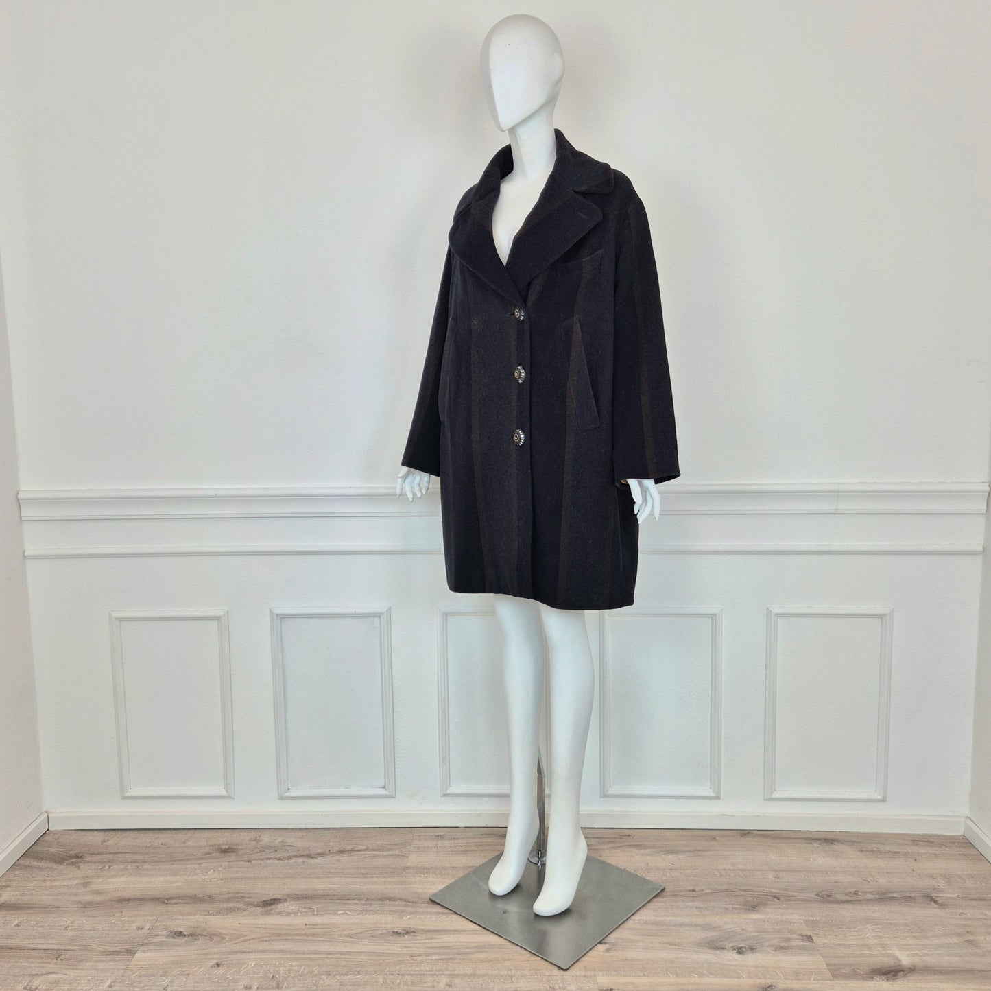 Romeo Gigli | Cappotto bottoni gioiello 1994