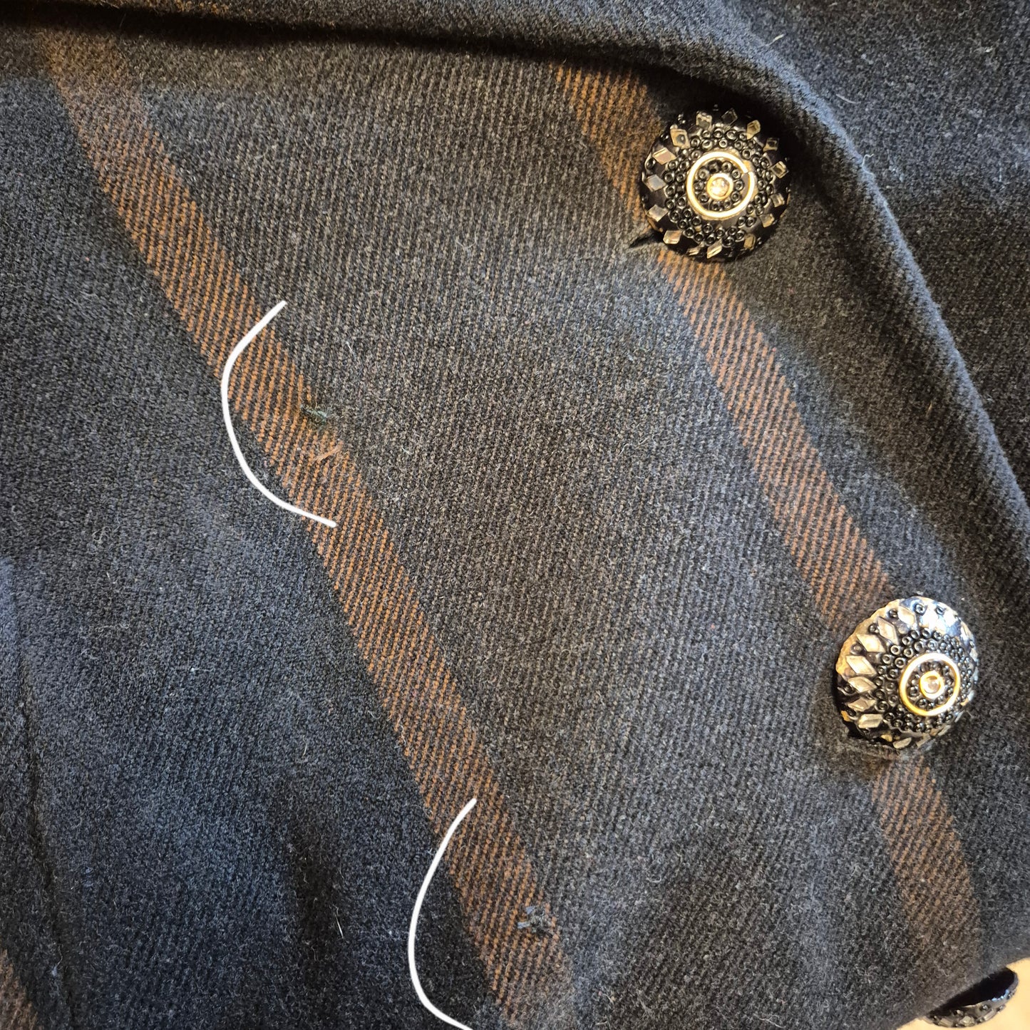 Romeo Gigli | Cappotto bottoni gioiello 1994