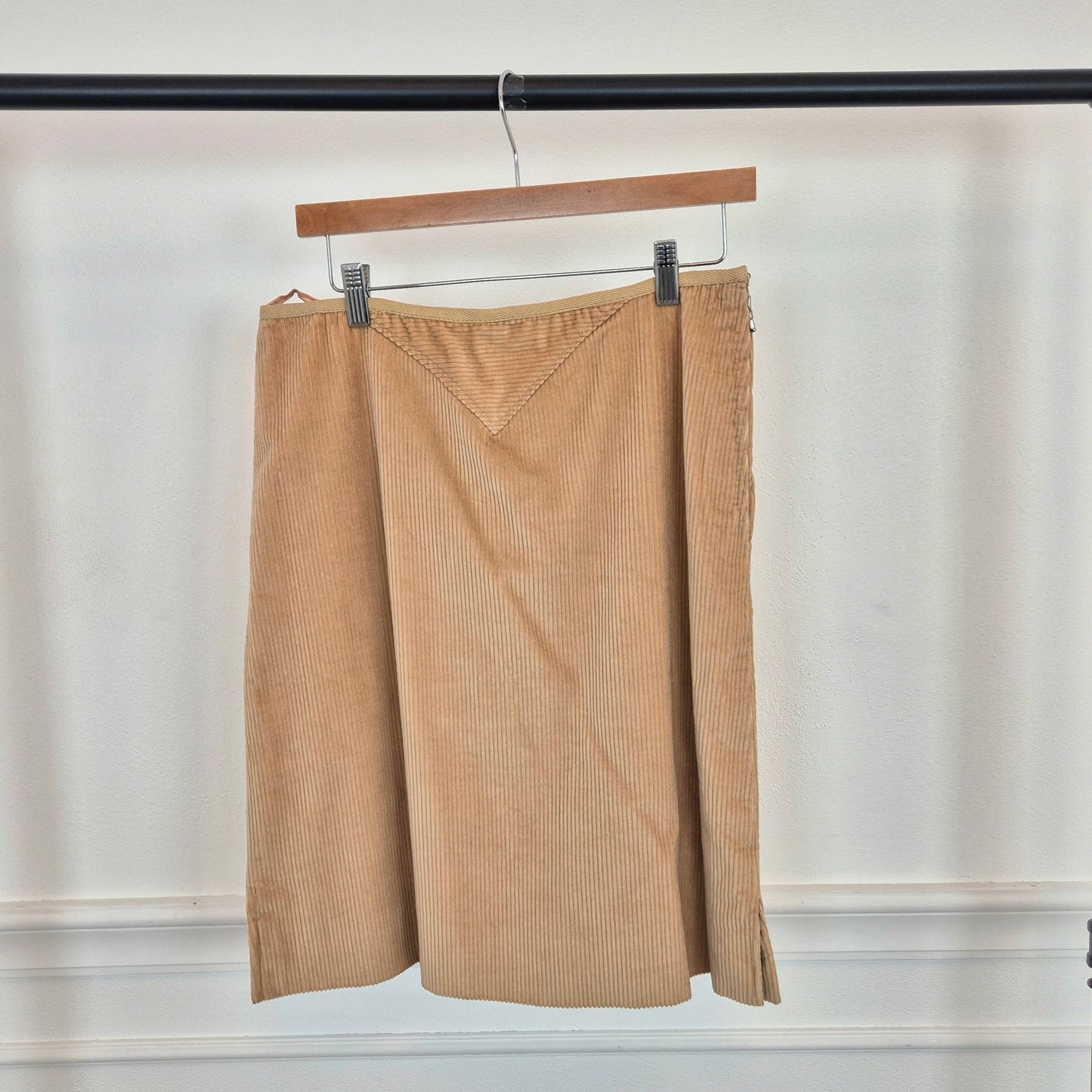 Courrēges | Gonna in velluto a coste beige