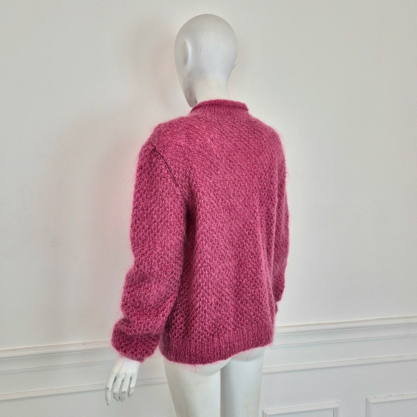 Maglione vintage rosa con filo lurex oro