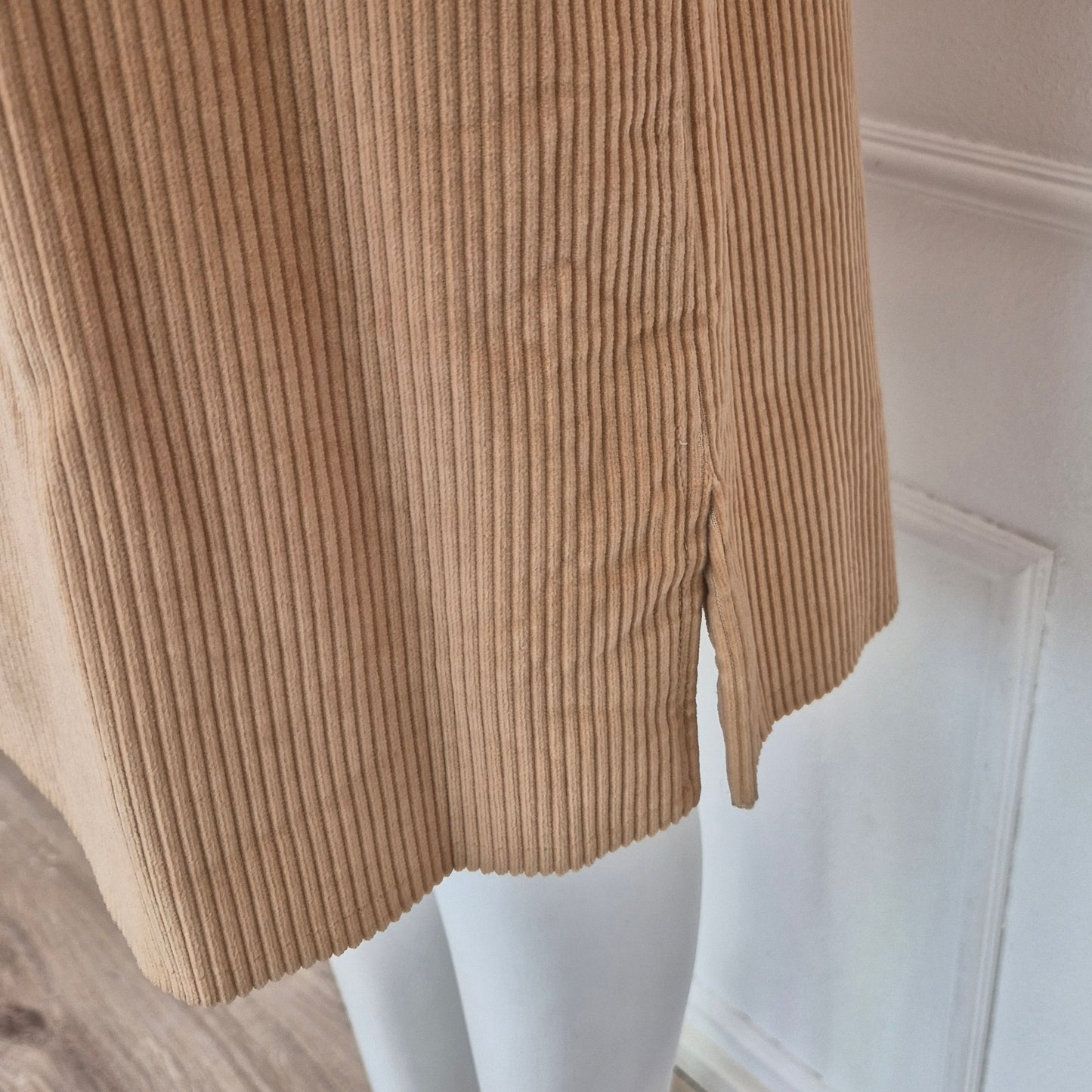 Courrēges | Gonna in velluto a coste beige