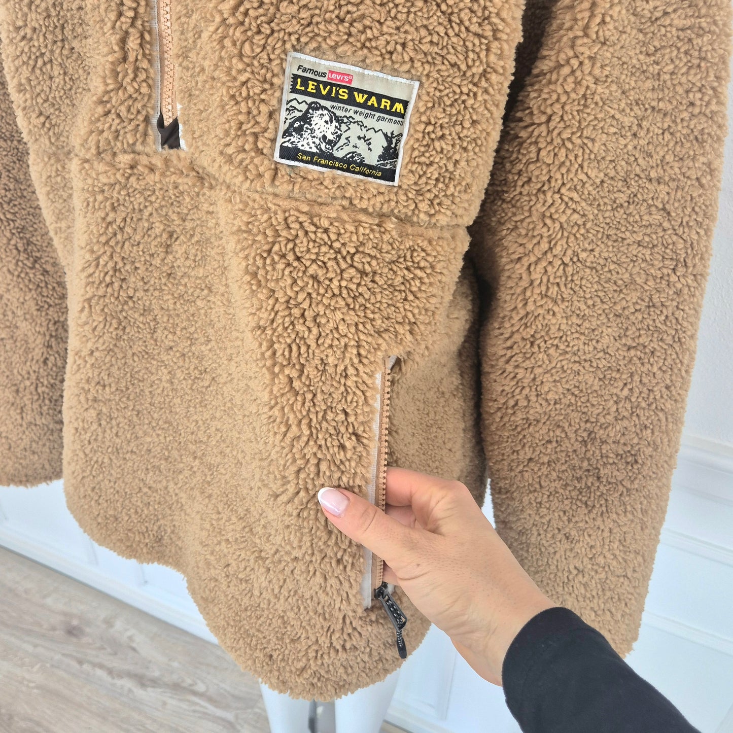 Levi's | Pile beige con zip