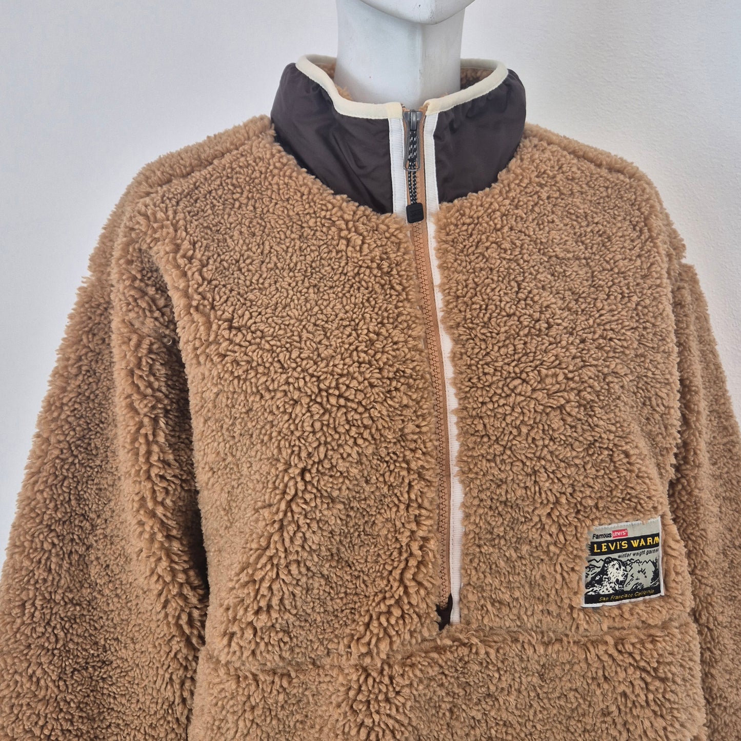 Levi's | Pile beige con zip