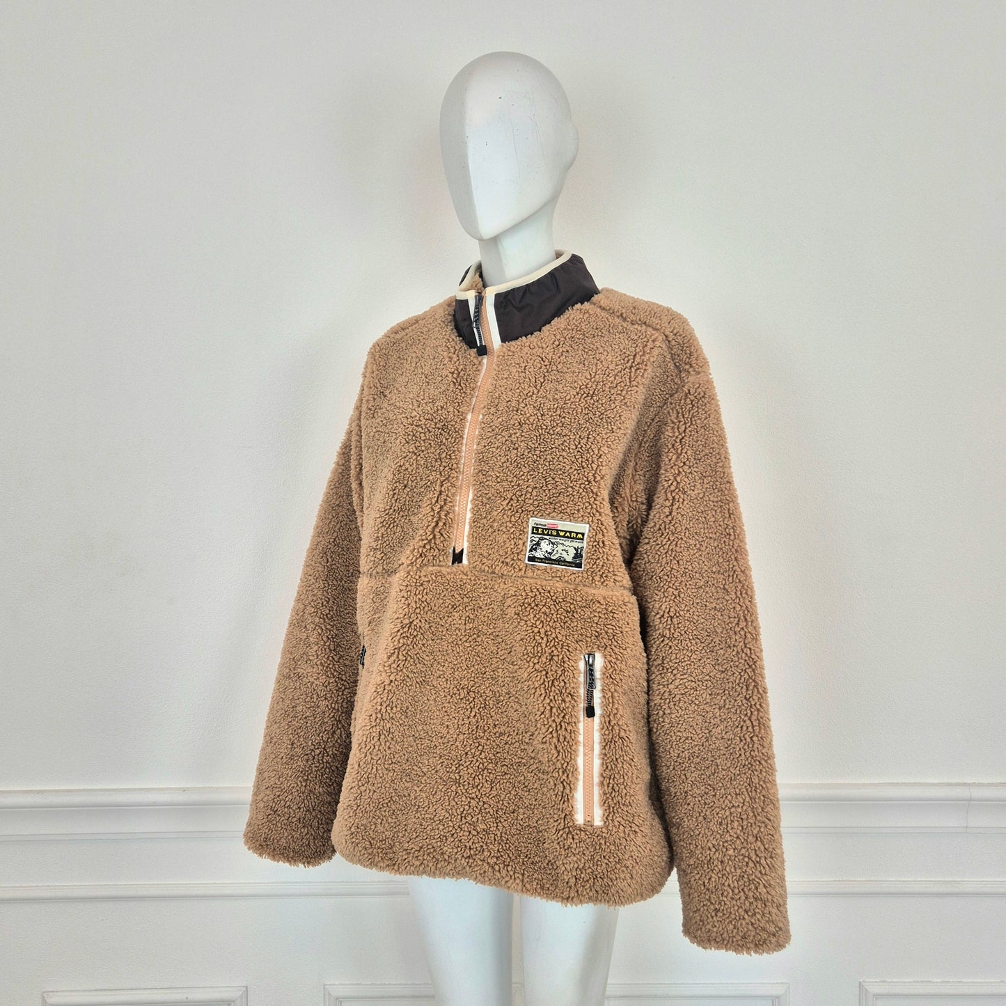 Levi's | Pile beige con zip