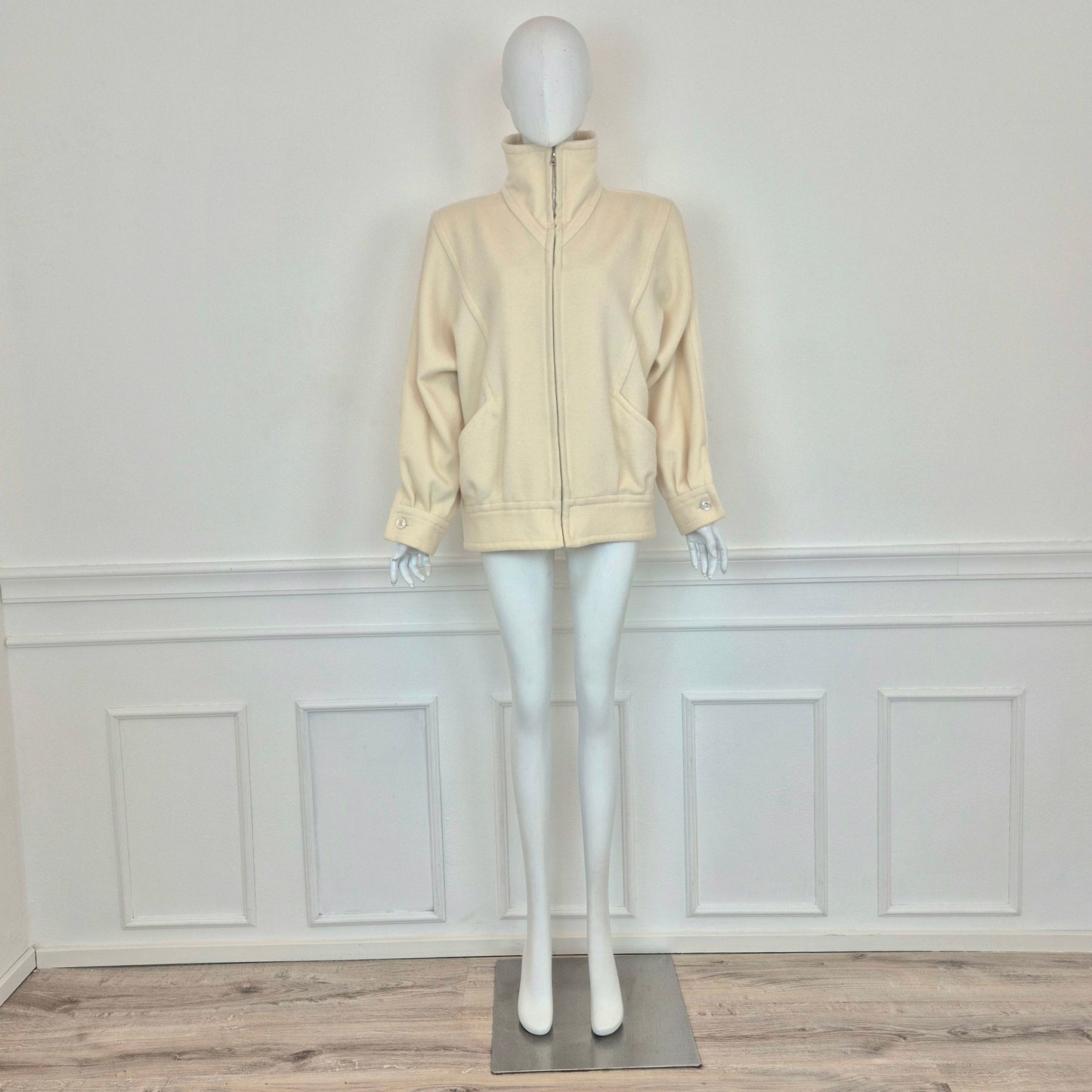 Courrēges | Cappottino vintage bianco panna