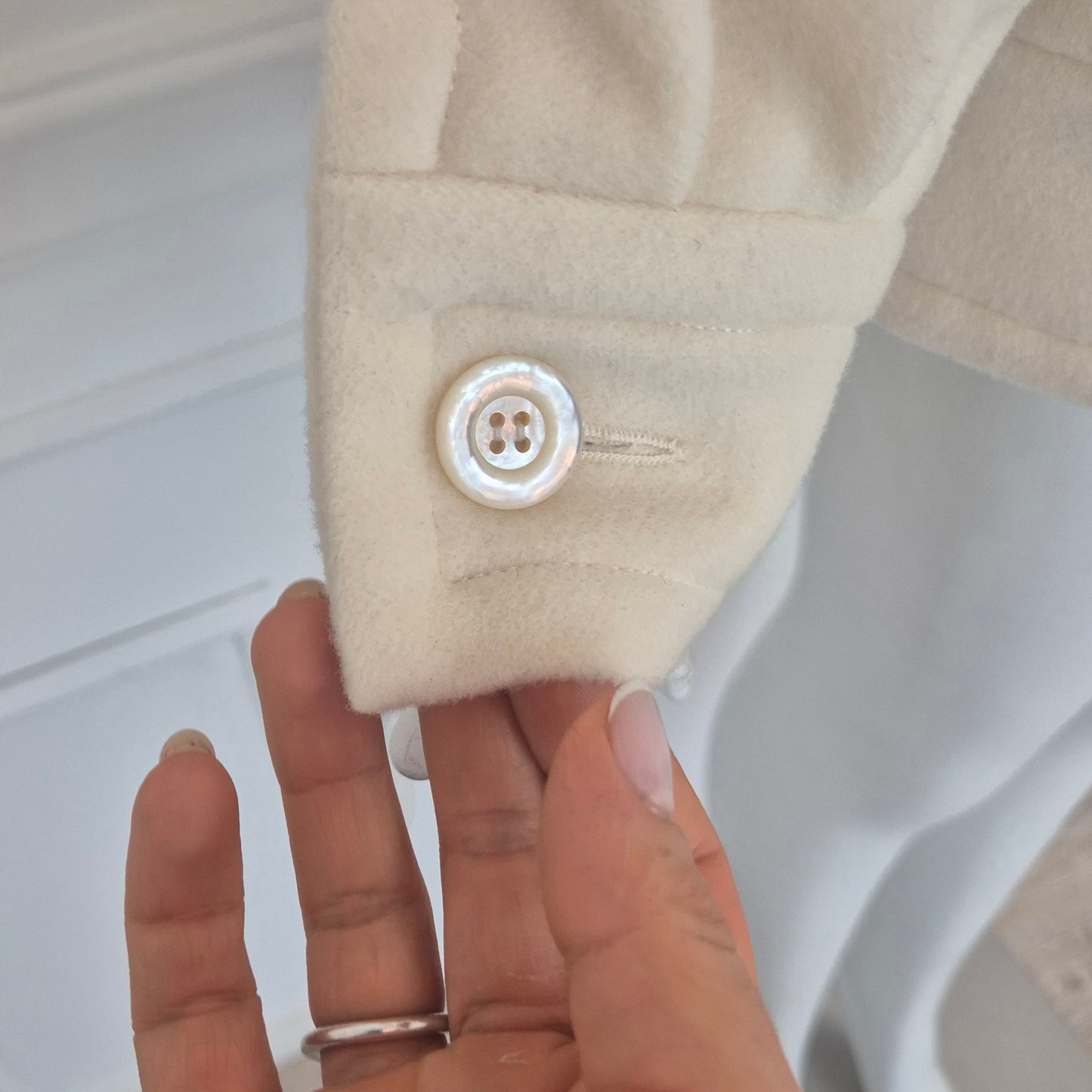 Courrēges | Cappottino vintage bianco panna