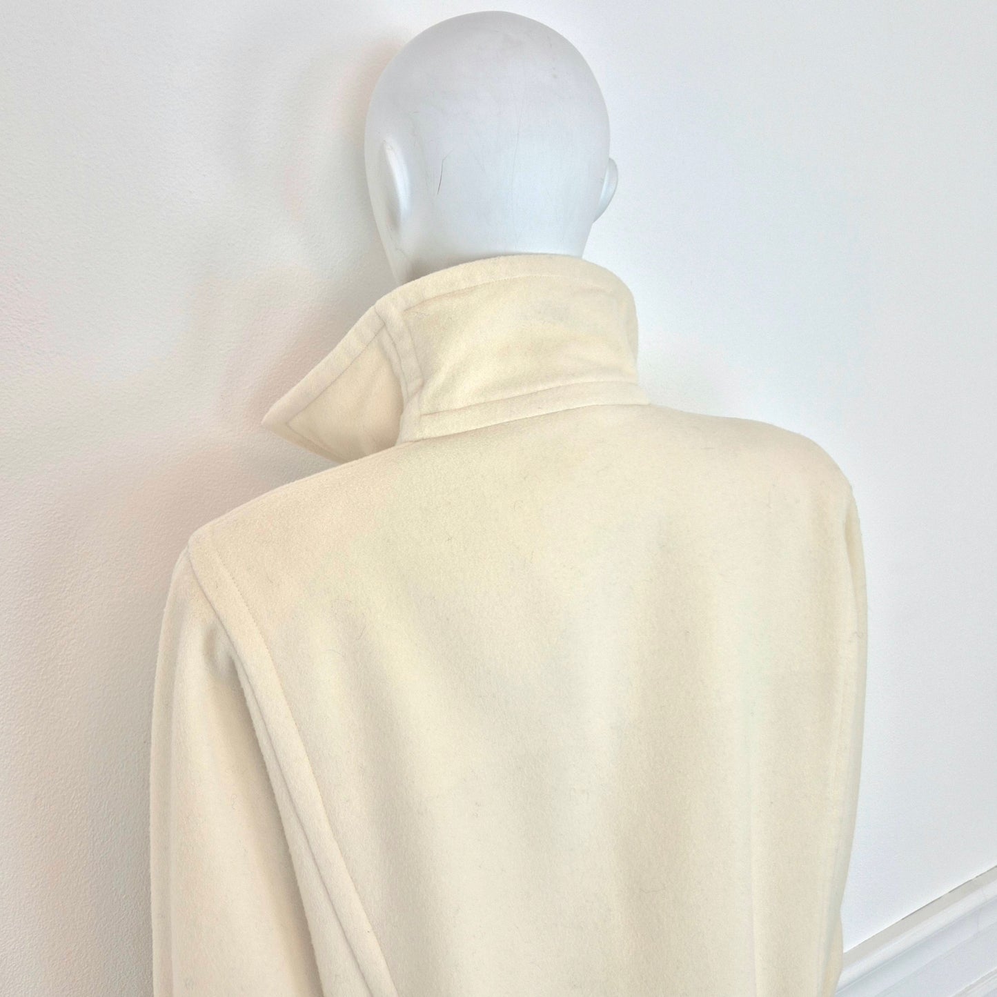 Courrēges | Cappottino vintage bianco panna