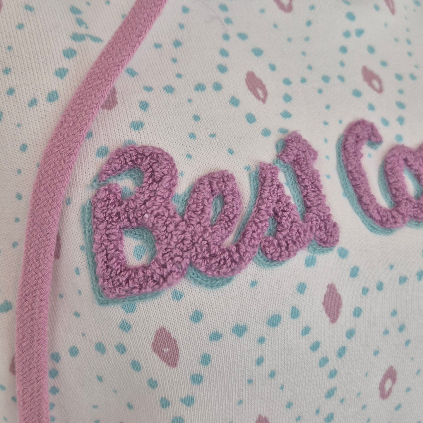 Best Companyby Olmes Carretti | Felpa bianca con cappuccio