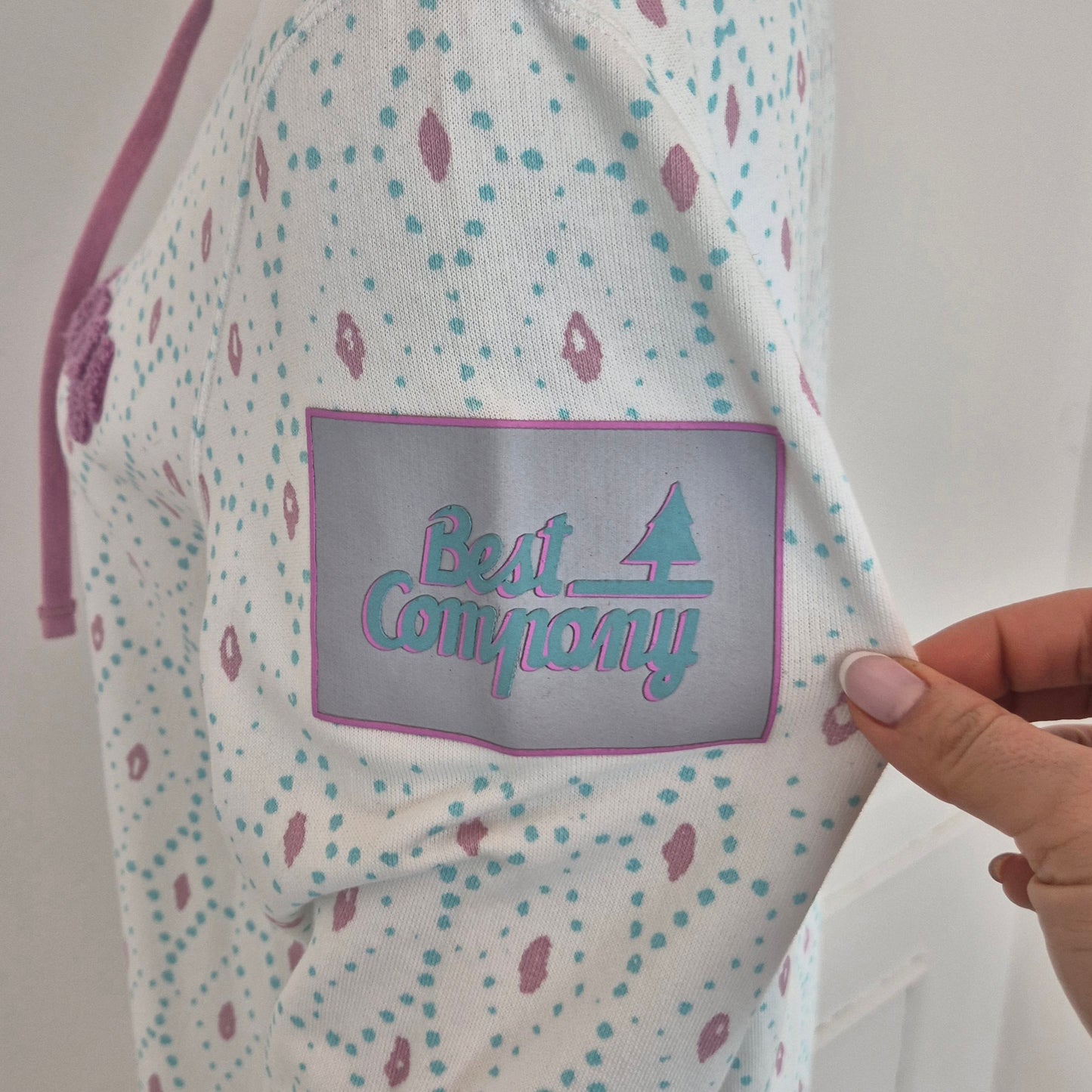 Best Companyby Olmes Carretti | Felpa bianca con cappuccio