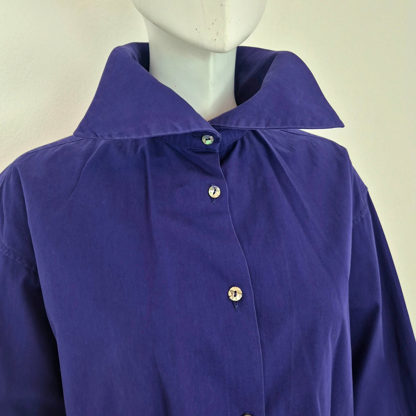 Romeo Gigli | Camicia viola con bottoni madreperla