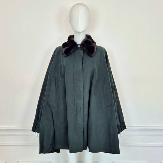 Romeo Gigli | Giaccone verde con interno scozzese e collo in pelo