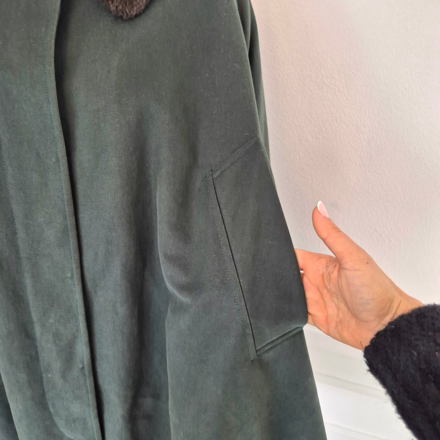 Romeo Gigli | Giaccone verde con interno scozzese e collo in pelo